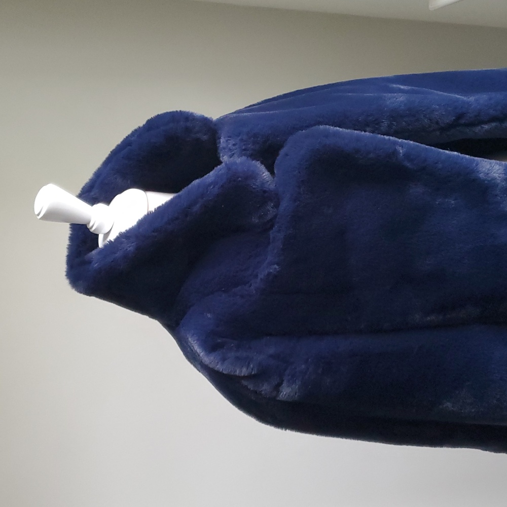 EUC Apparis Eloise Faux Fur Car Coat In Midnight/Indigo Blue Sz L/XL